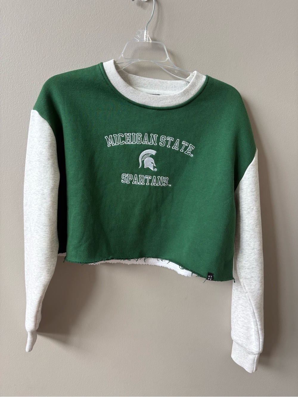 Hype and Vice Michigan State Spartans Green Cropped Crewneck Sweatshirt